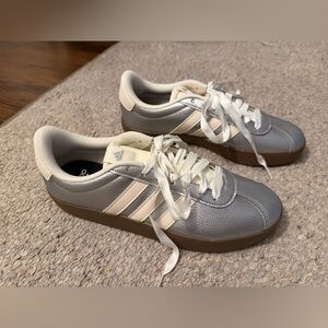 NWT Adidas VL Court 3.0 Silver Metallic Mens Sneakers Shoe Size 11
